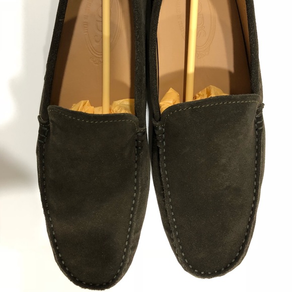 Tods Men’s brown suede shoes main image 7